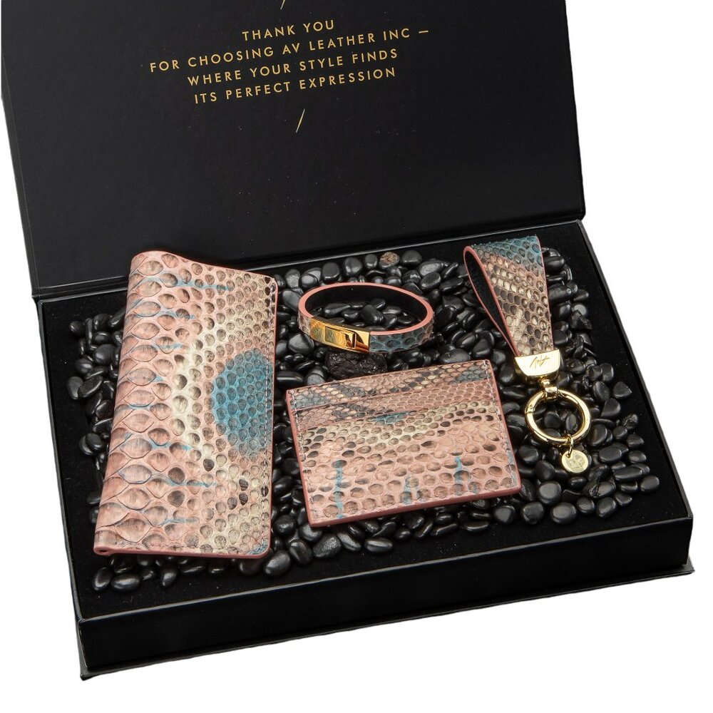 Luxury Python Leather Gift Set – Handmade & Elegant Beige&Blue Color
